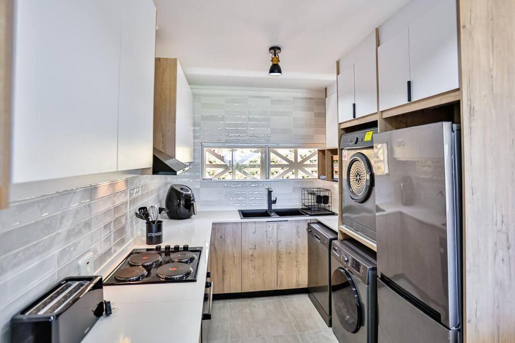 Apartmán Large Sea View, Walk To Eateries, Loadshed Free Ballito Exteriér fotografie
